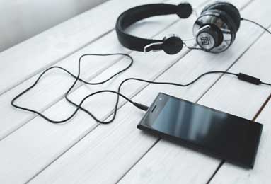 NBA巅峰对决：费城76人对阵金州勇士战术解析与回顾